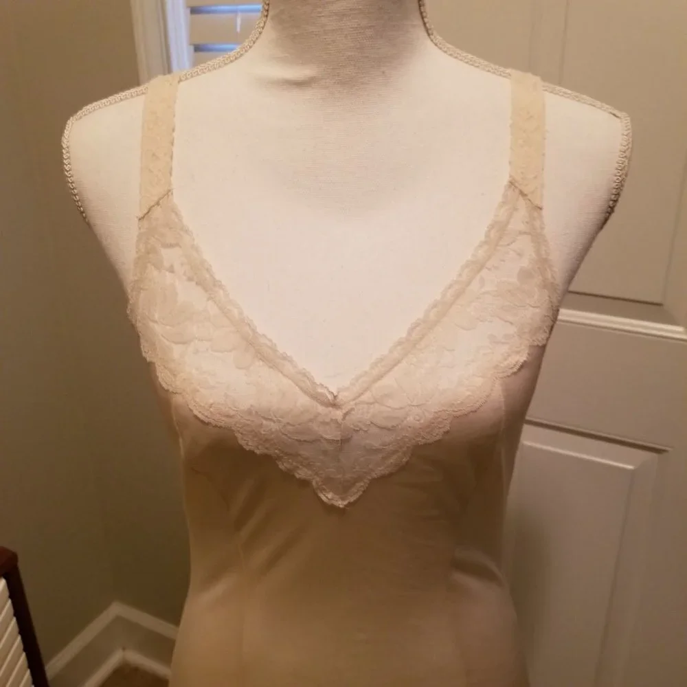 VINTAGE Maidenform Slip Womens Small 4 Beige Lace Midi Satin Dress USA Retro 60s - Picture 11 of 15